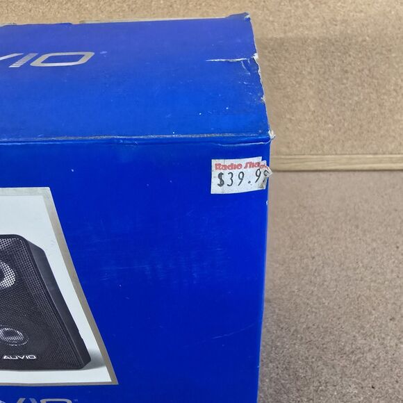 AUVIO 100W x 2 4” 3-Way Indoor/Outdoor Speakers One Pair 4000016 Water Resistant - Picture 2 of 15